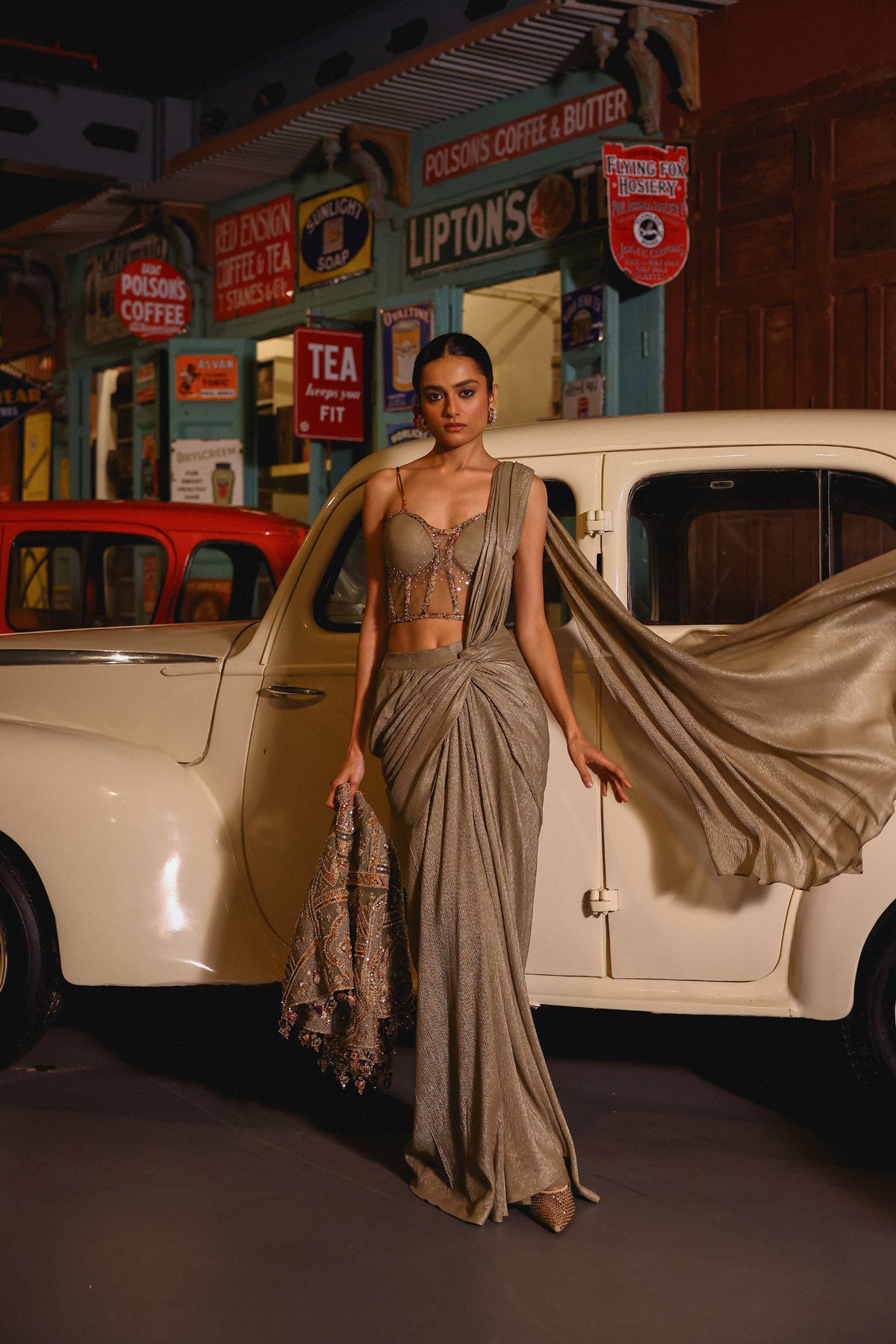 Sana Dua in Nayab Saree Set