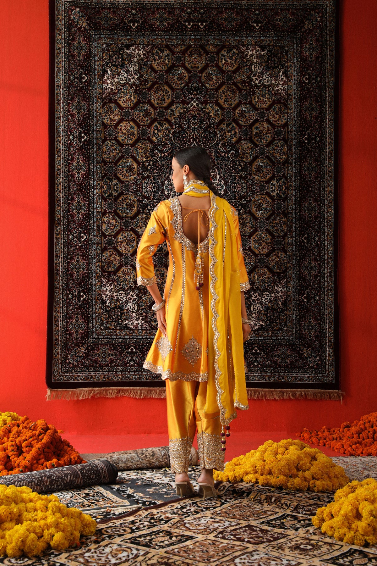 Nikita Vasdev in Zarin Kurta Set