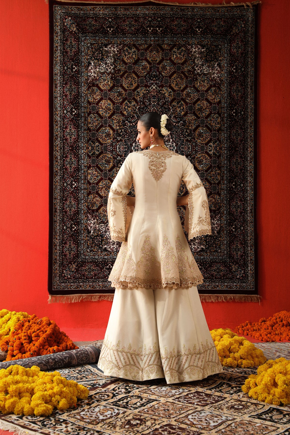 Nikita Vasdev in Mehnaaz Sharara Set