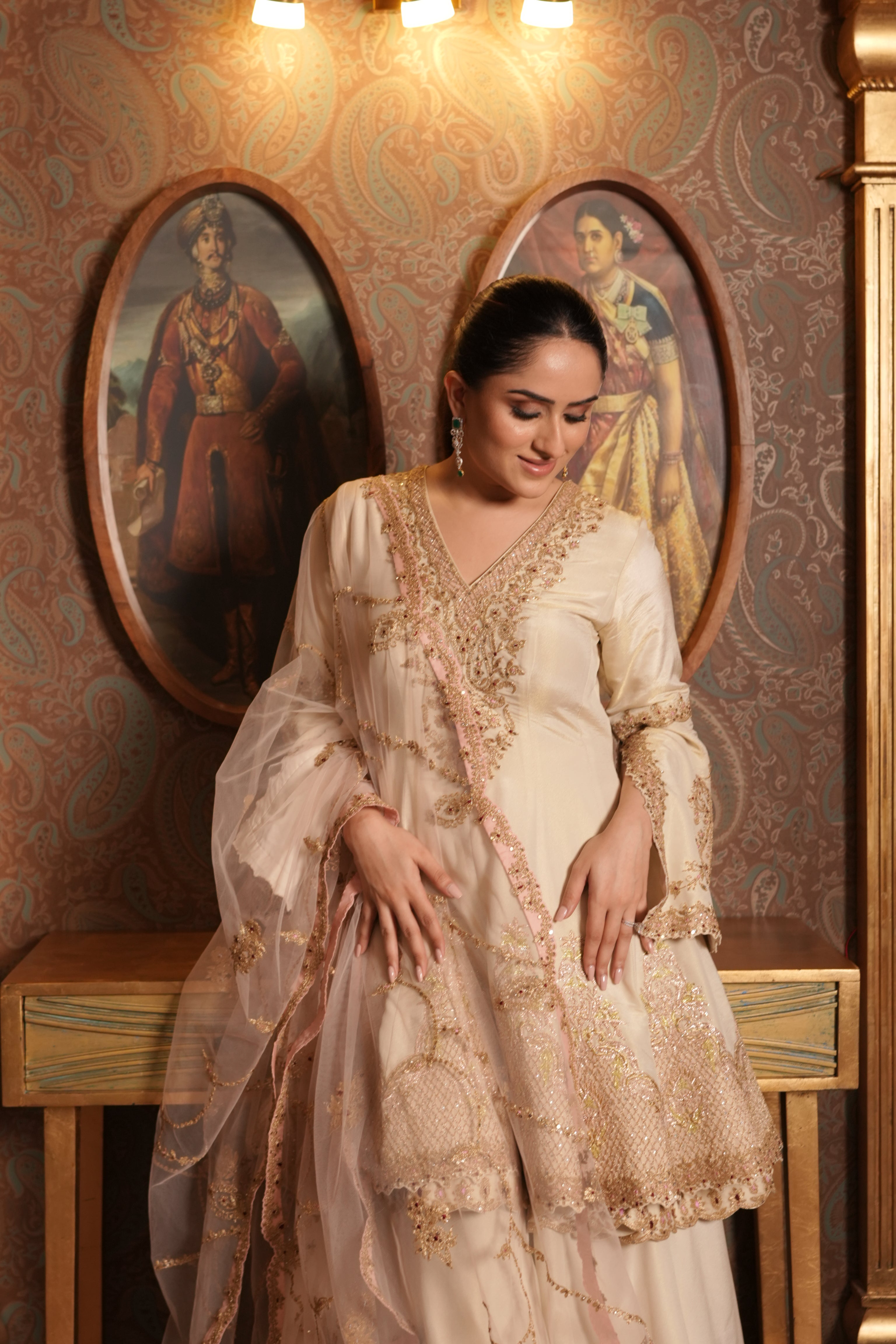 Nikita Vasdev in Mehnaaz Sharara Set