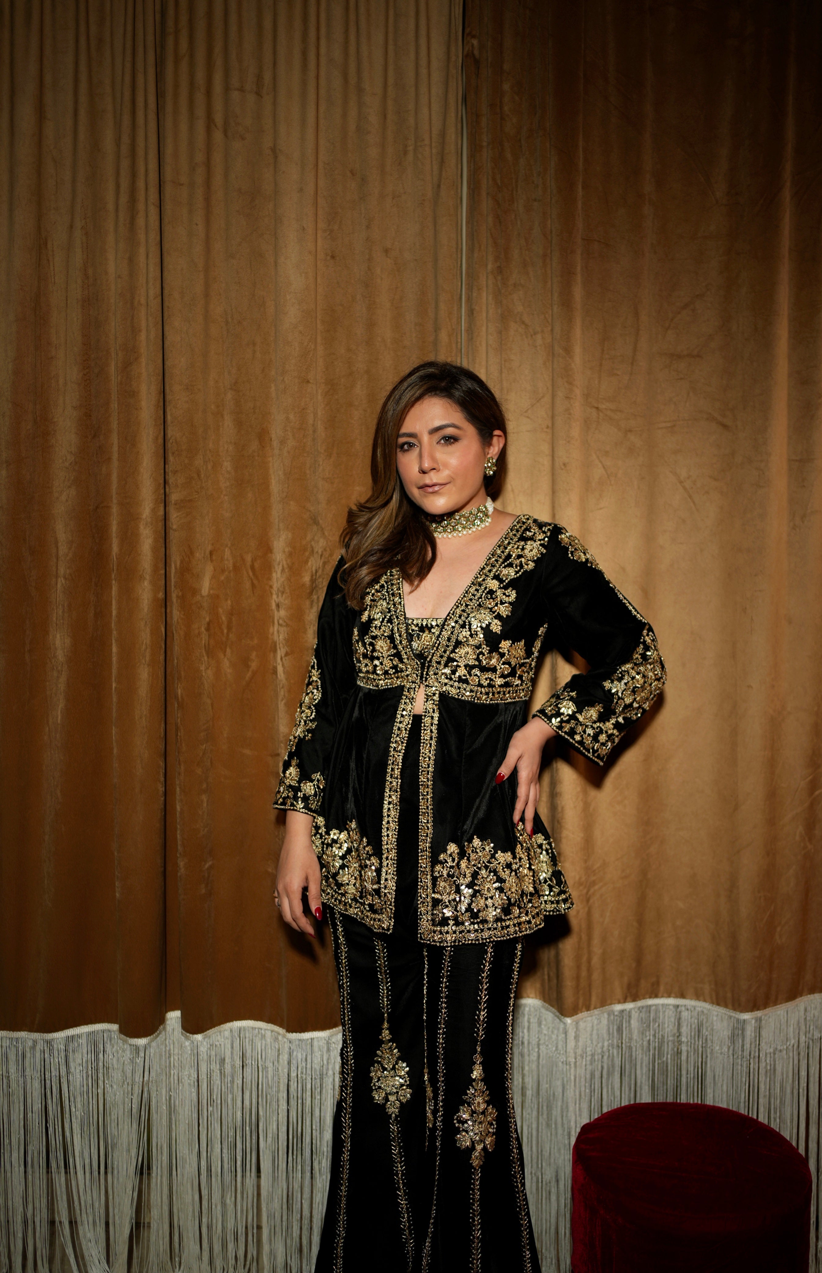 Meghna Pahwa in Heer Sharara Set