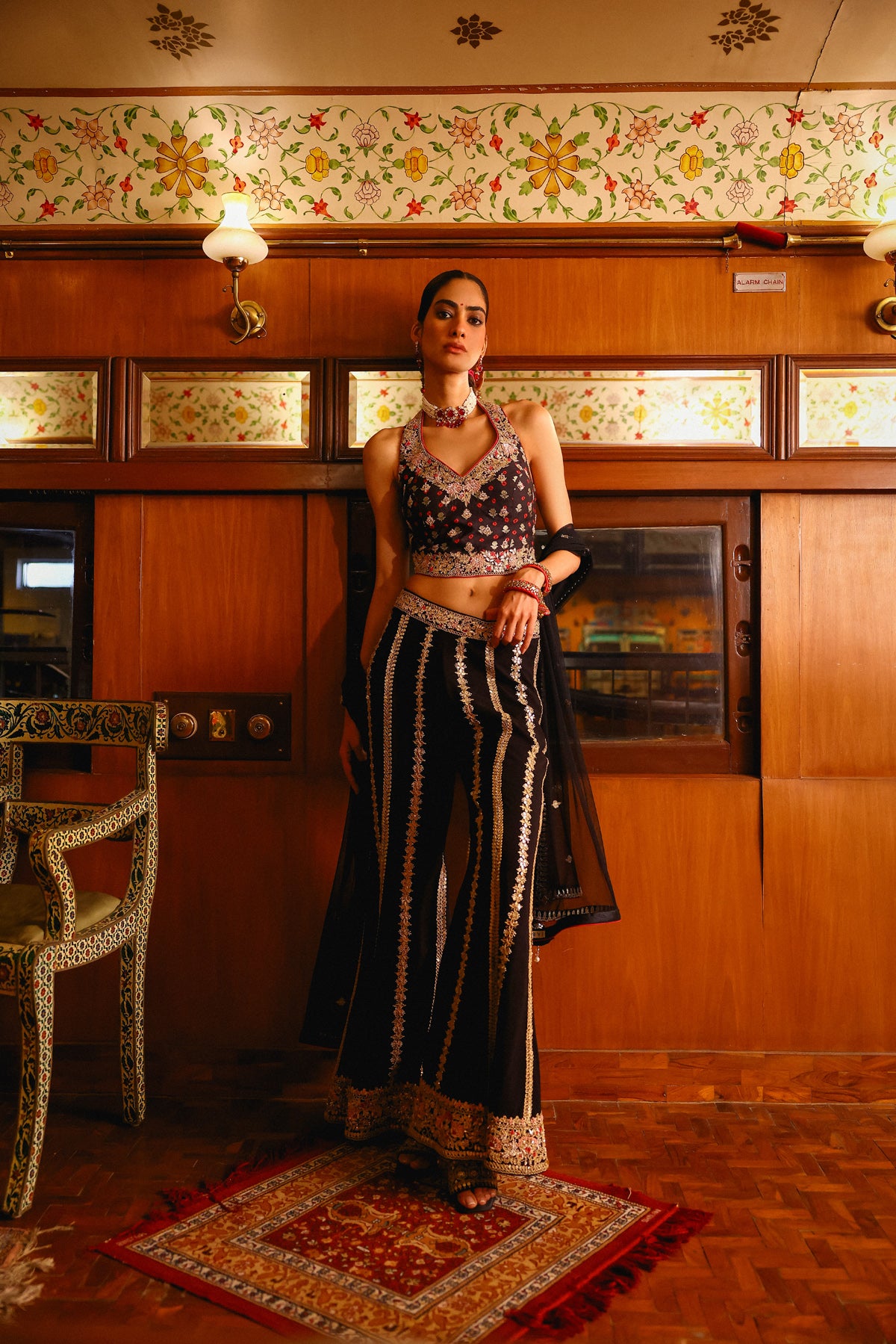 Falguni Sharara Set