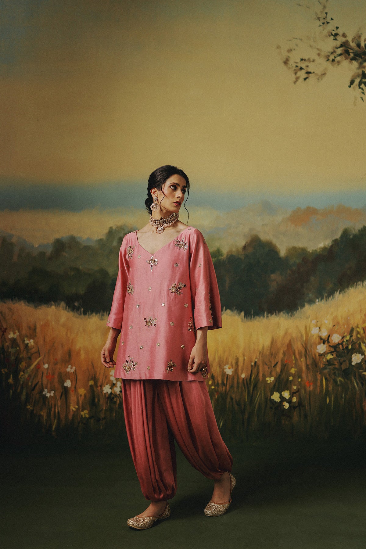 Phillauri Suit Set