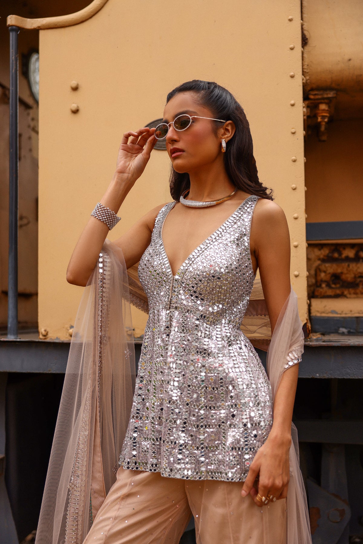 Anjum Sharara Set