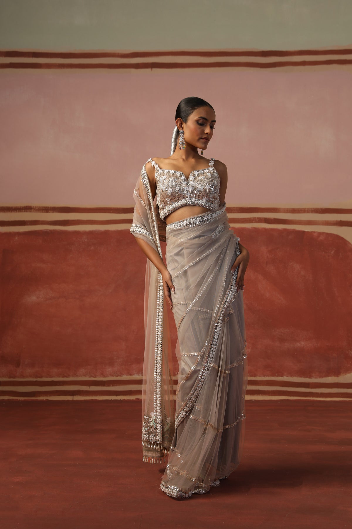Naila Saree