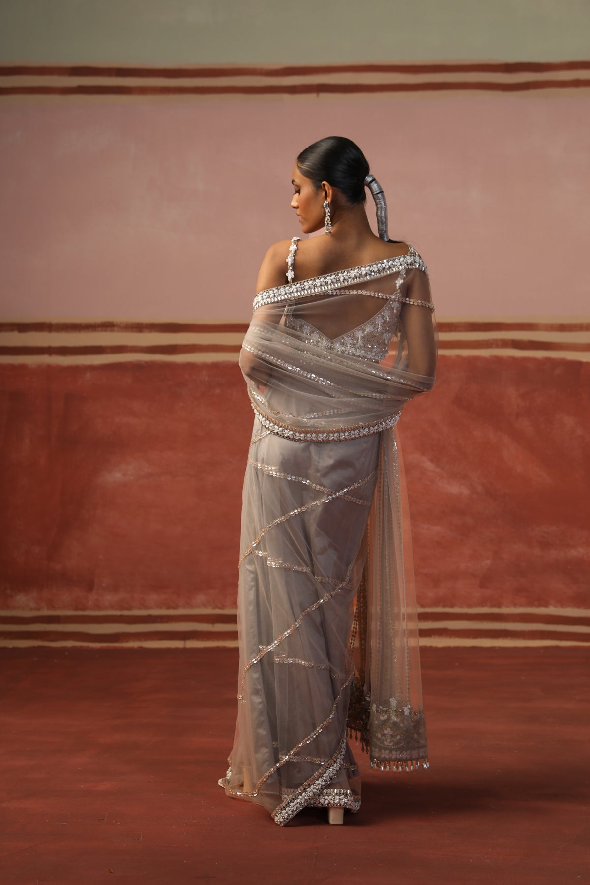 Naila Saree